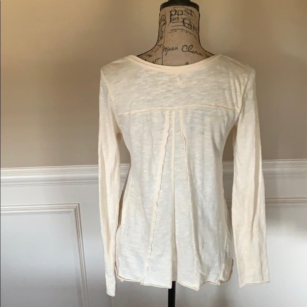 ✨Free People Lightweight Beaded Long Sleeve Top - Picture 5 of 8